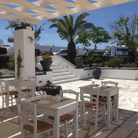 Laokasti Aparthotel Oia (Santorini)